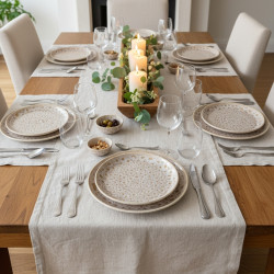 Set of 2 Dinner plates.