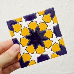Azulejos "11cm. (4.3 in.)"...