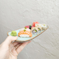 Ceramic tray - 26cm. -...